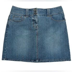 ANN TAYLOR LOFT Three Button Stretch Denim Skirt Size:8